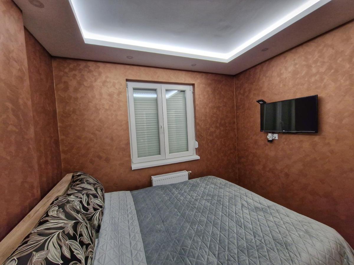 Apartman Dionis Užice エクステリア 写真