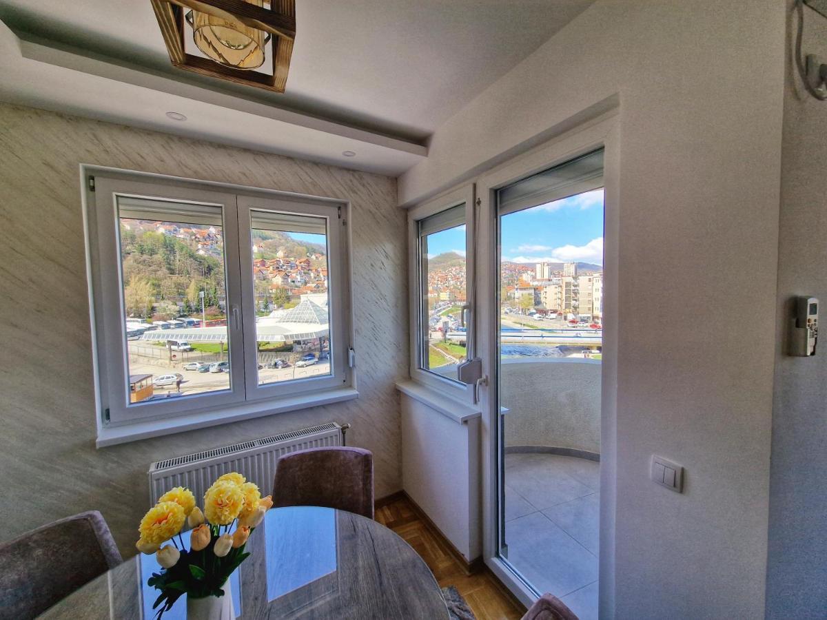 Apartman Dionis Užice エクステリア 写真