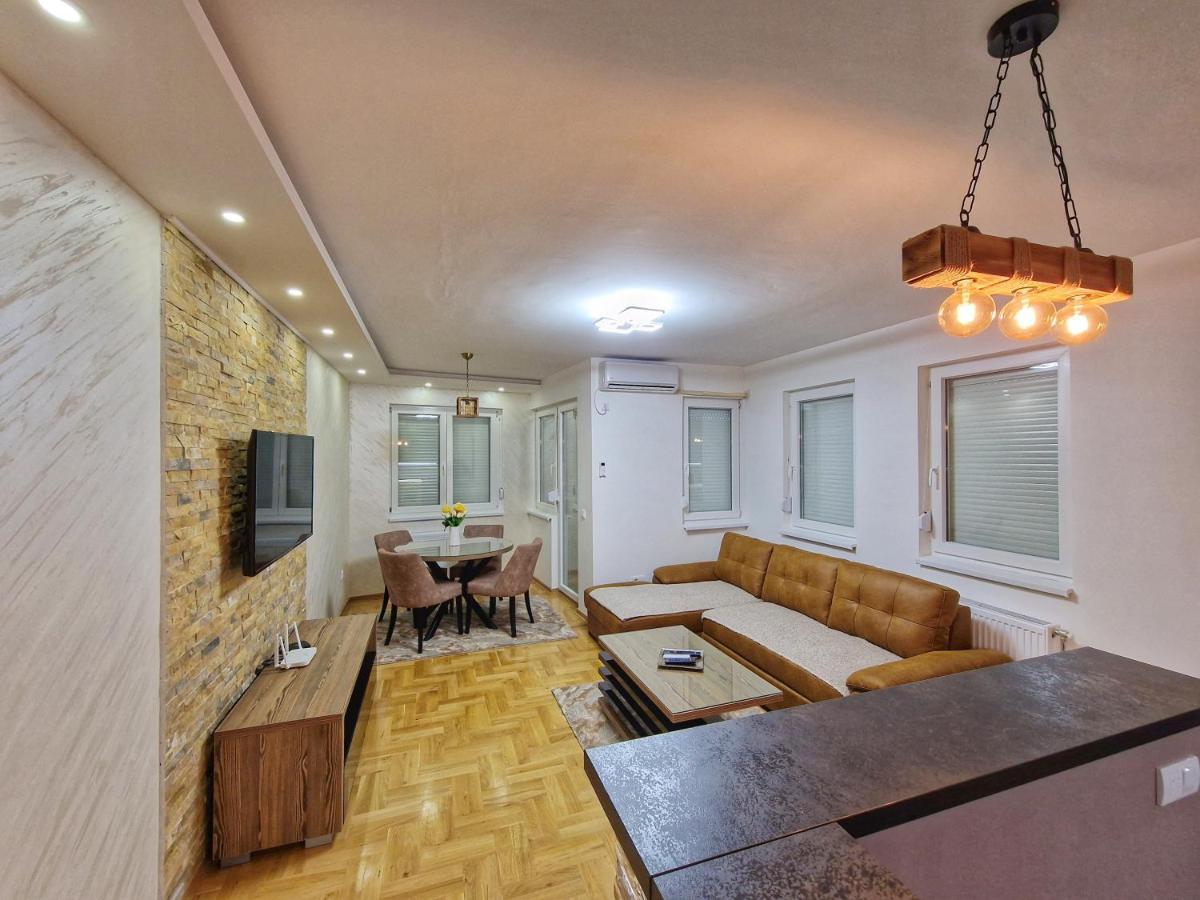 Apartman Dionis Užice エクステリア 写真