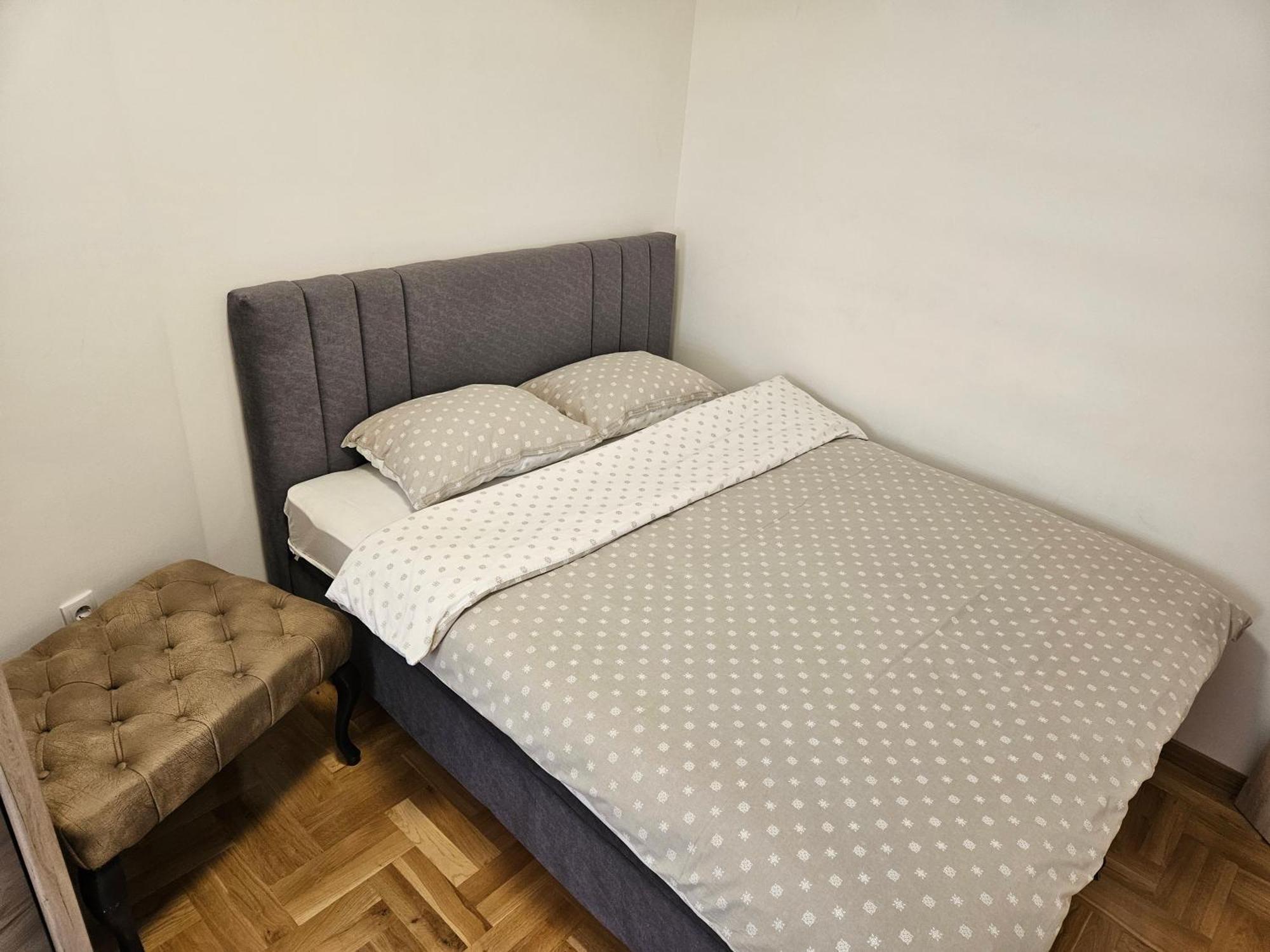 Apartman Dionis Užice エクステリア 写真